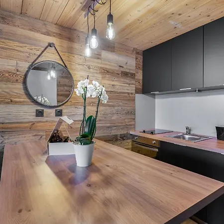De Charme Hyper Centre A Apartment